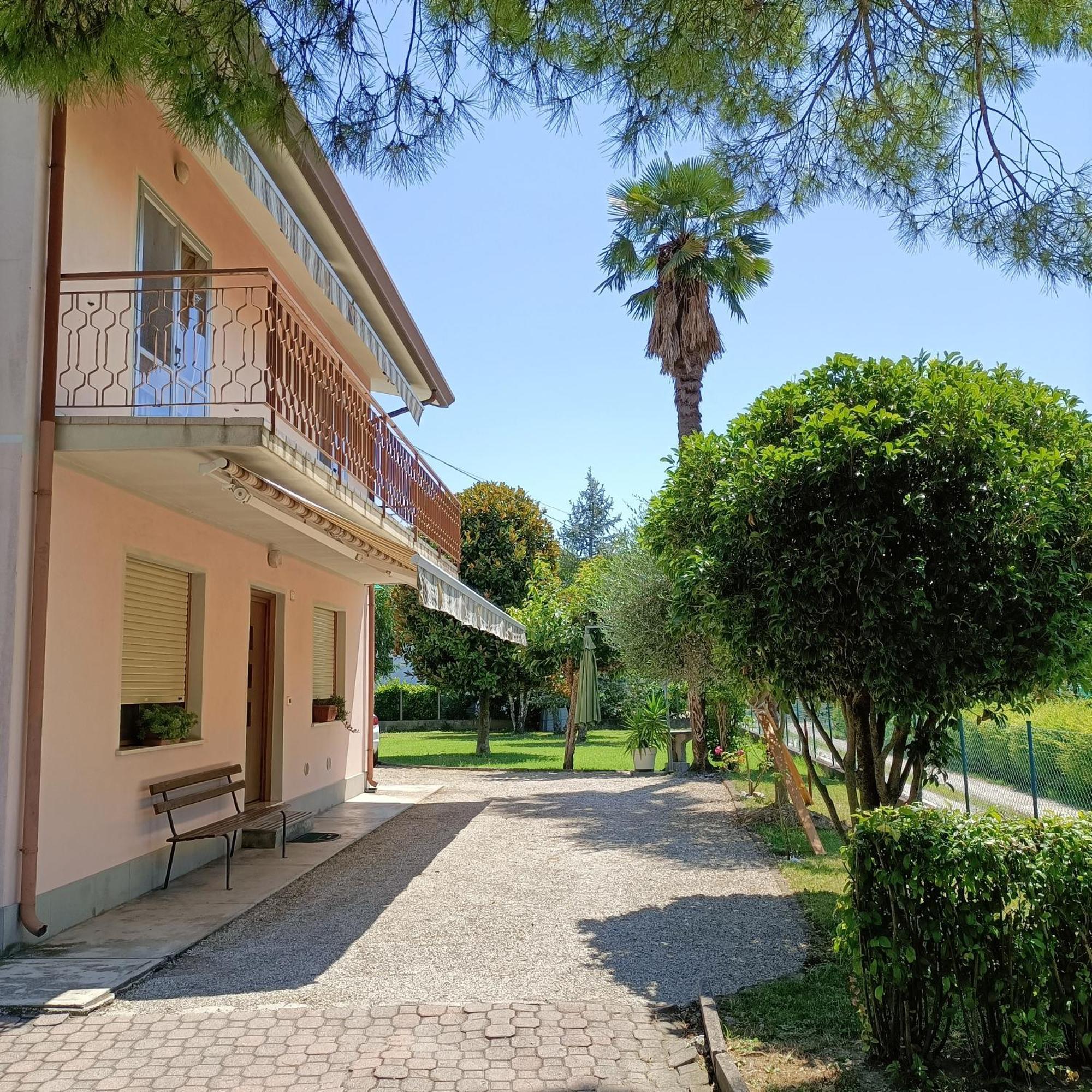 Oliva'S House Appartamento Con Giardino 팔라쫄로델로스텔라 외부 사진